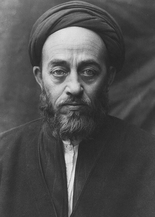 Muḥammad Ḥusayn Ṭabāṭabāʾī in the 1940s